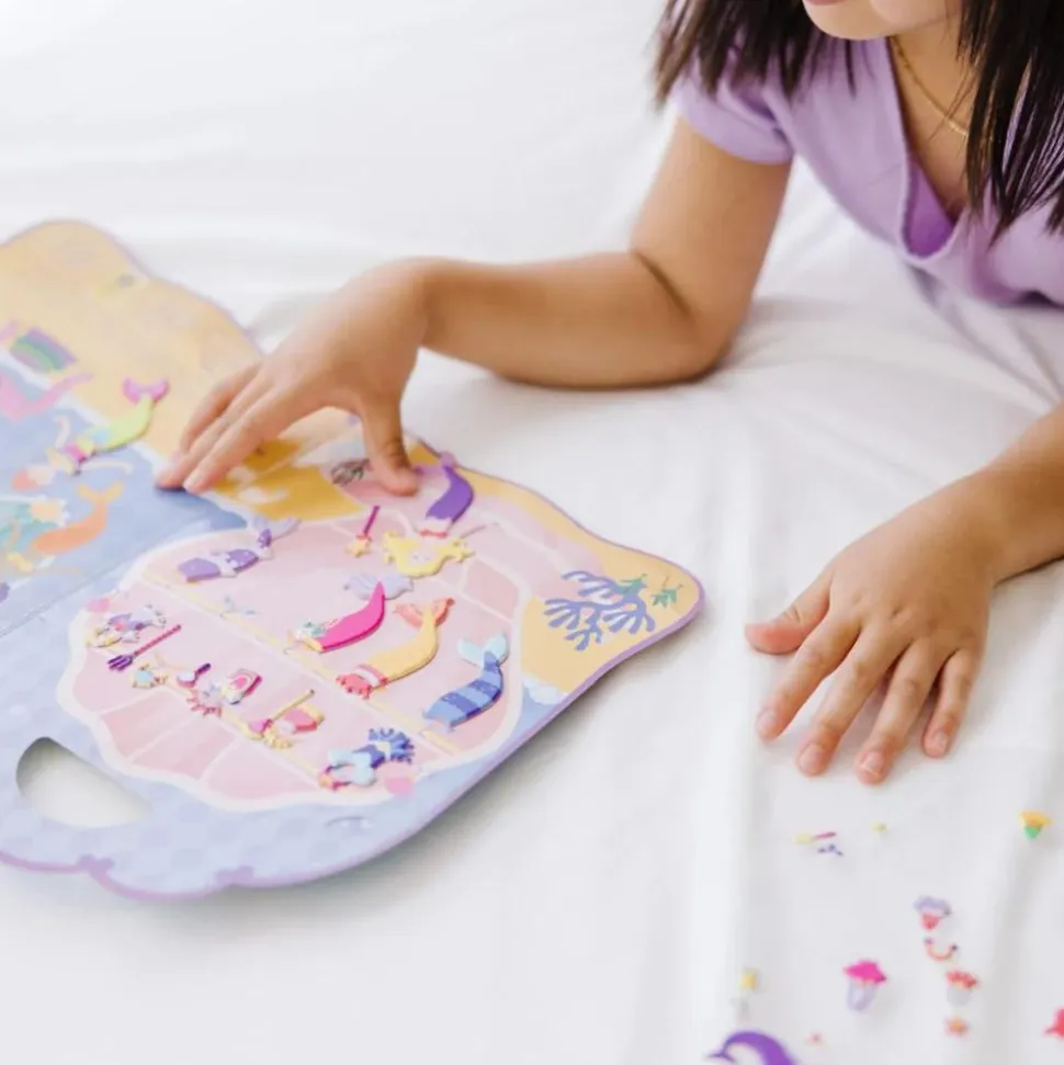 Aktivitetsbog Med Klistermaerker - Havfruer