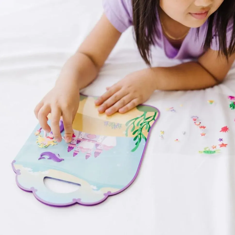 Aktivitetsbog Med Klistermaerker - Havfruer