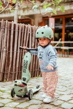 2-I-1 Highwaykick 1 Lifestyle - Green Lines