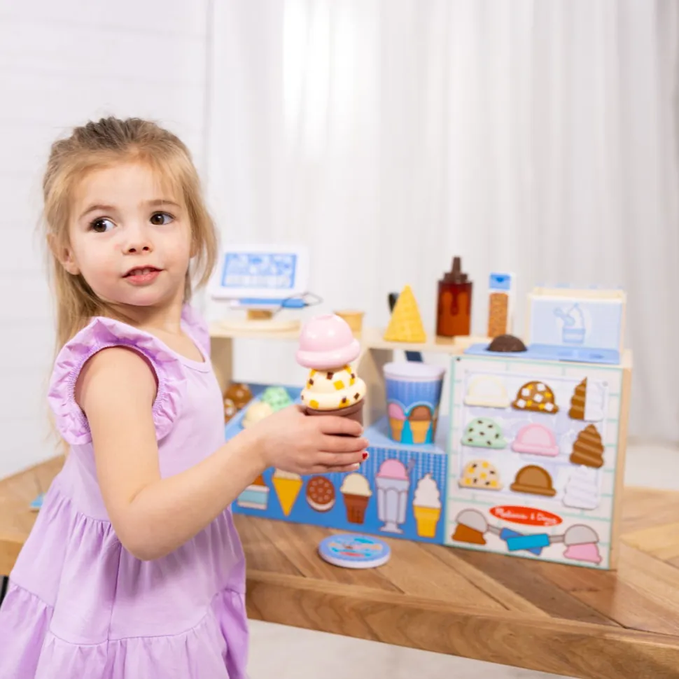 Iskiosk Af Trae, 42 Dele