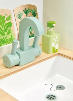 Legekøkken I Trae M. Mikroovn - Inkl. Tilbehør