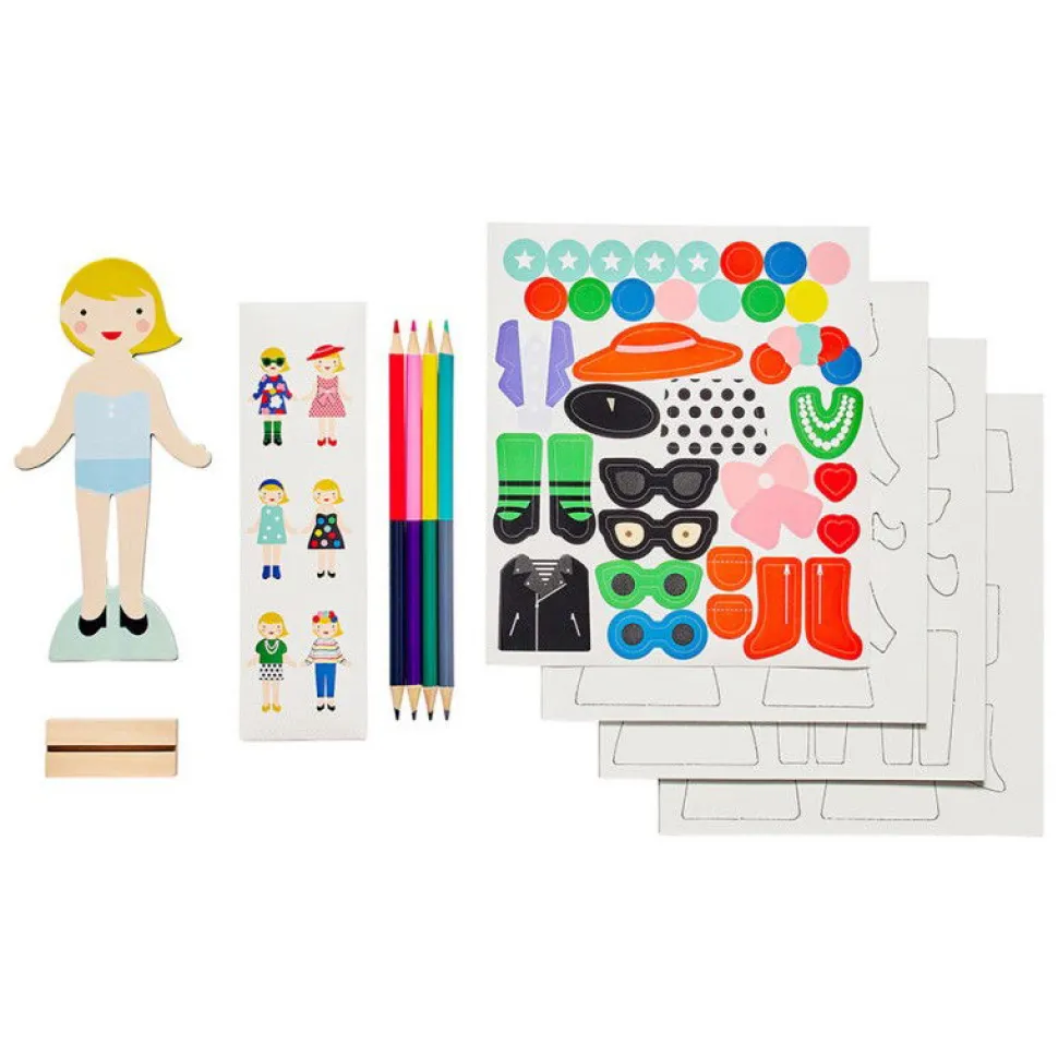 Magnetisk Paklaedningsdukke, Stylist