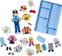 Magnetisk Paklaedningsdukke, Julia