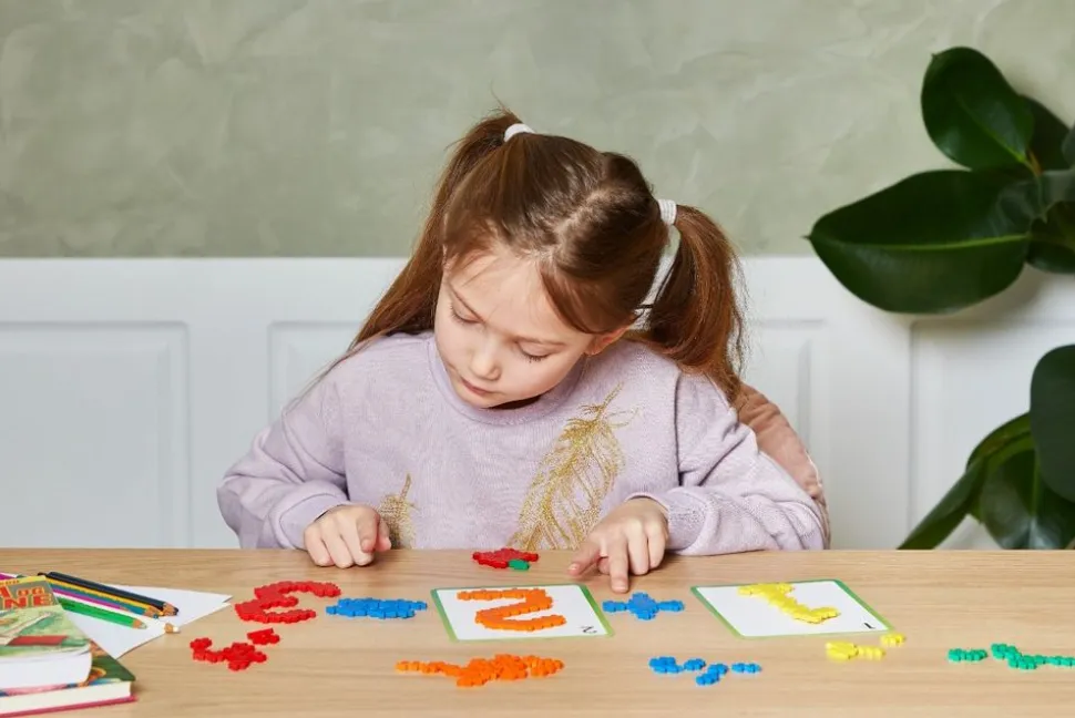 Plus-Plus Abc + 123 Mix Inkl. Kasse, 2.000 Stk