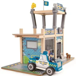 Politistation I Trae M. 13 Dele