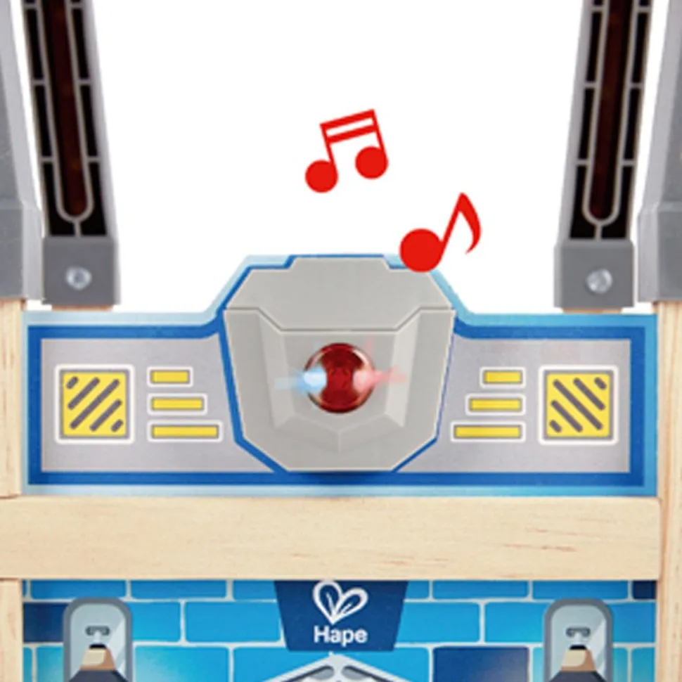 Politistation I Trae M. 13 Dele