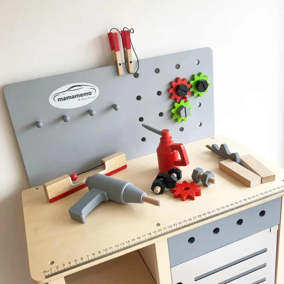 Vaerkstedsbaenk I Trae